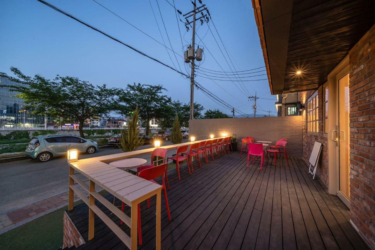 Chuncheon Bom Stay Exteriör bild